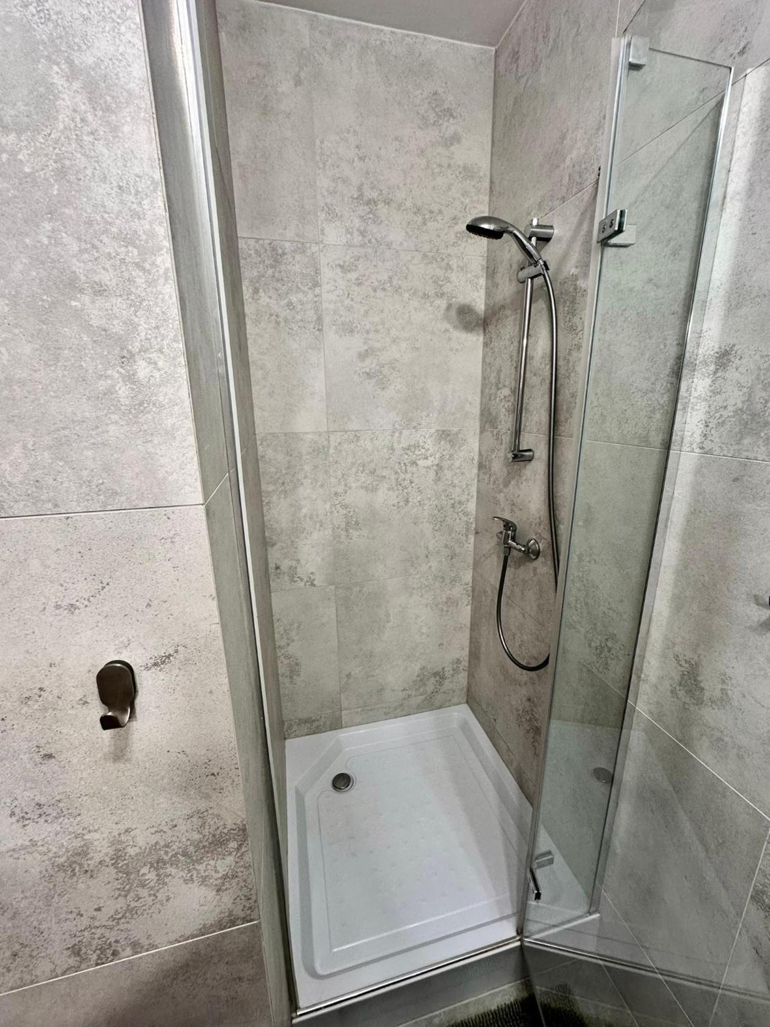 Pod Papugami - Komfortowe Pokoje Z Widokiem Na Rzeke Łeba Exterior foto